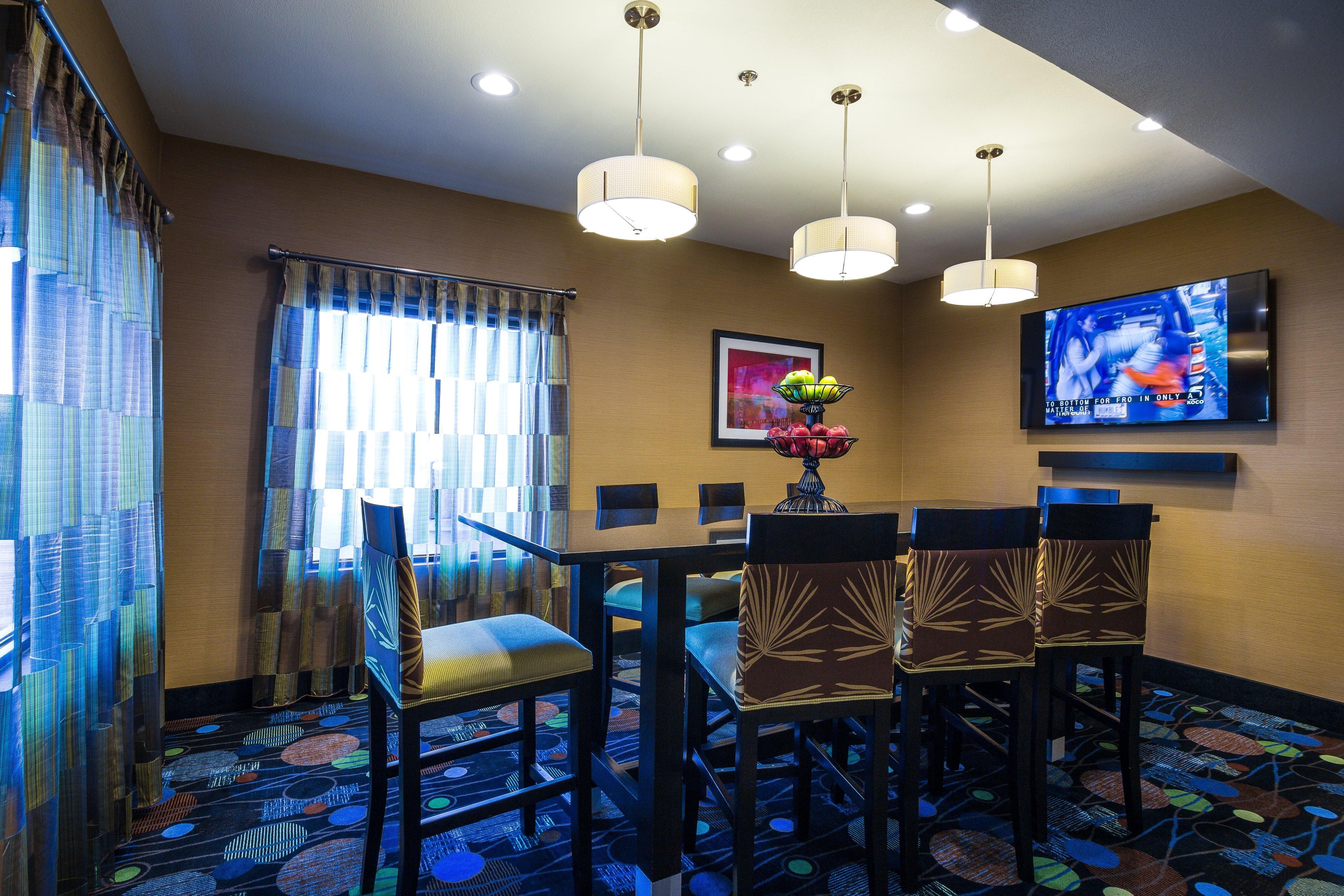 Holiday Inn Express Hotel & Suites Edmond By Ihg Bagian luar foto